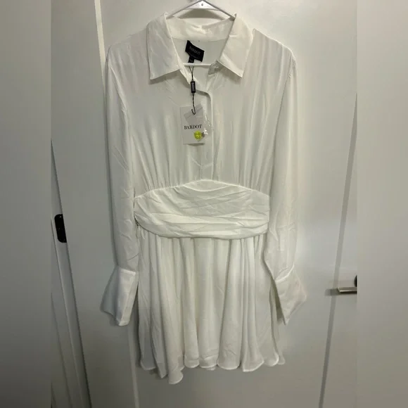 NWT Bardot Justina Mini Long Sleeve White Dress - Picture 2 of 12